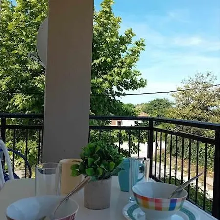 Summer House Erateino